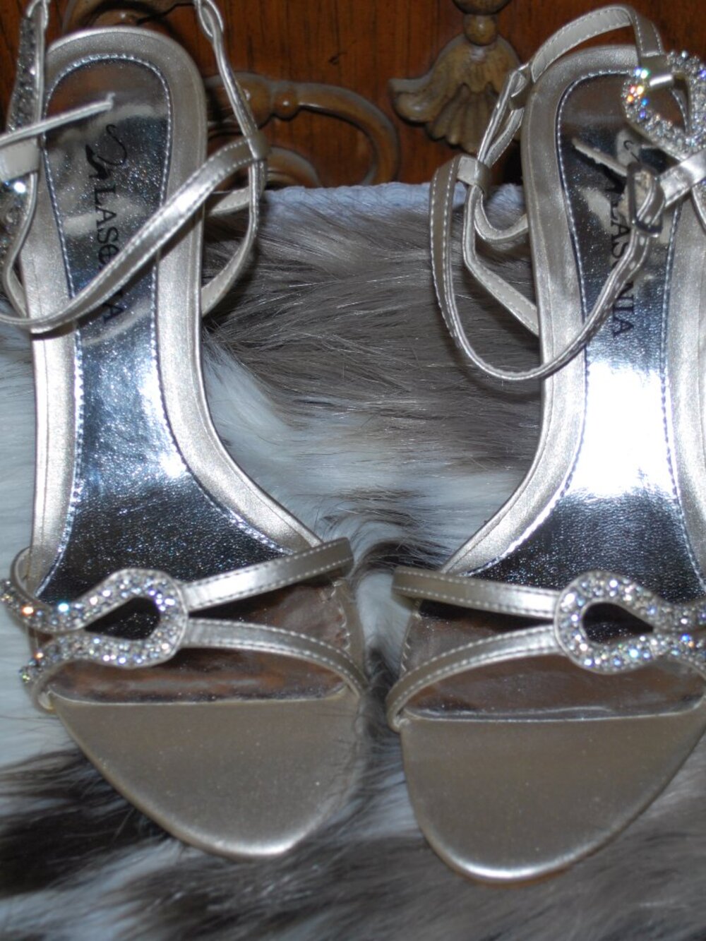 Lasonia Elegant Silver Heels